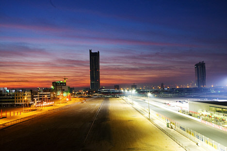 Det er dette syn der i morgen venter kørerne, når solen sænker sig over Dubai.